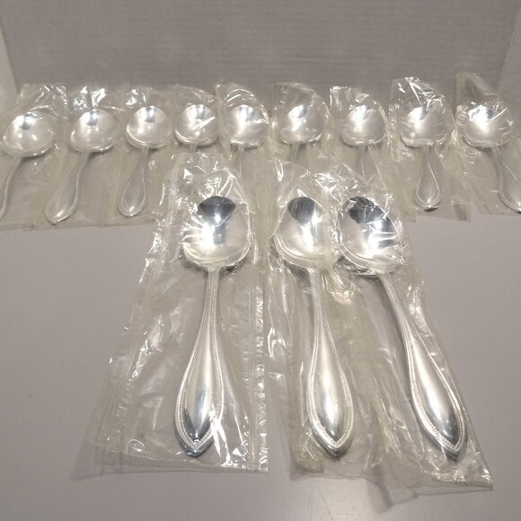 LOT 12 ONEIDA Silverplate Flatware "Silver Majesty" Soup Spoons NEW 1992 Made US - Picture 1 of 3
